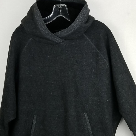 Alo Yoga Charcoal Gray Sherpa Hoodie Curved Hem Sweatshirt Size Medium - Picture 3 of 13